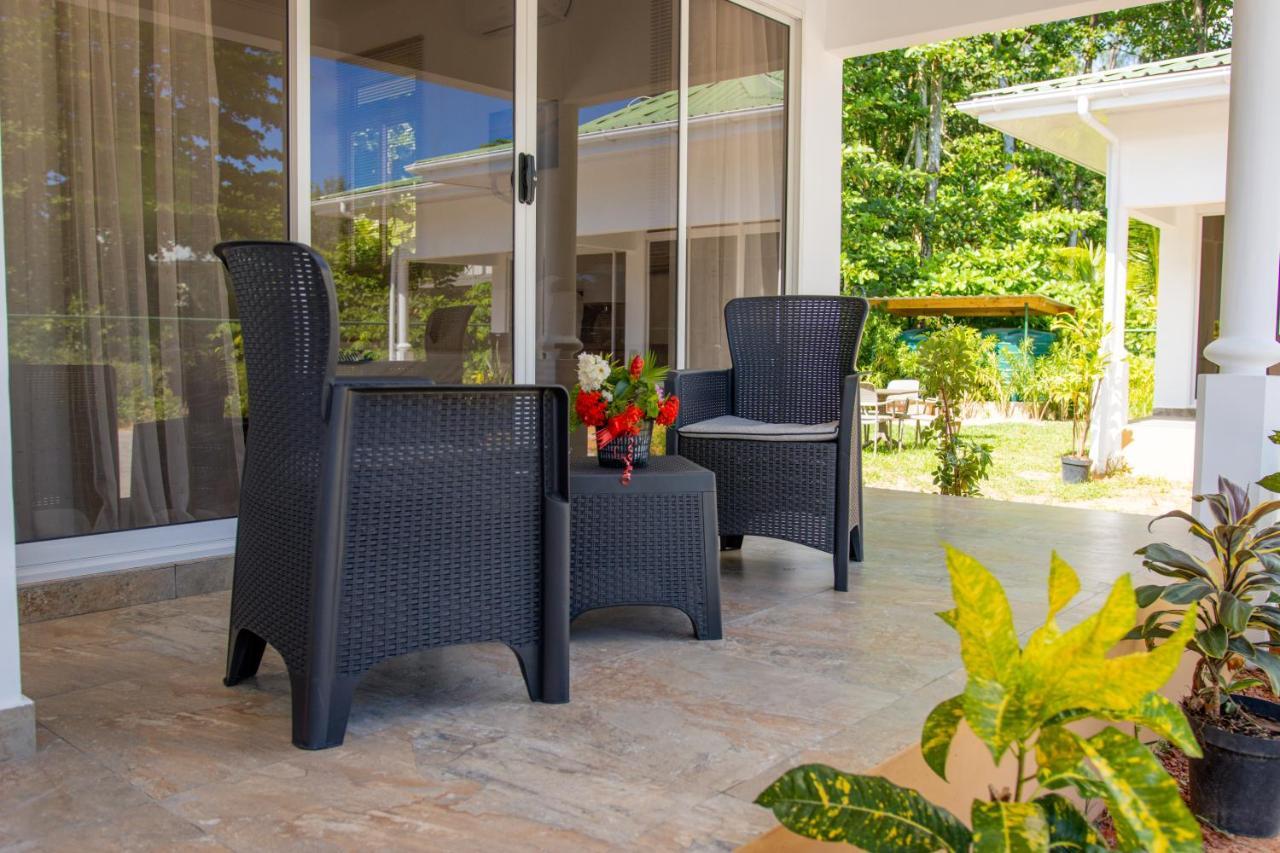 Macmillan'S Holiday Villas Grand Anse  Exterior foto